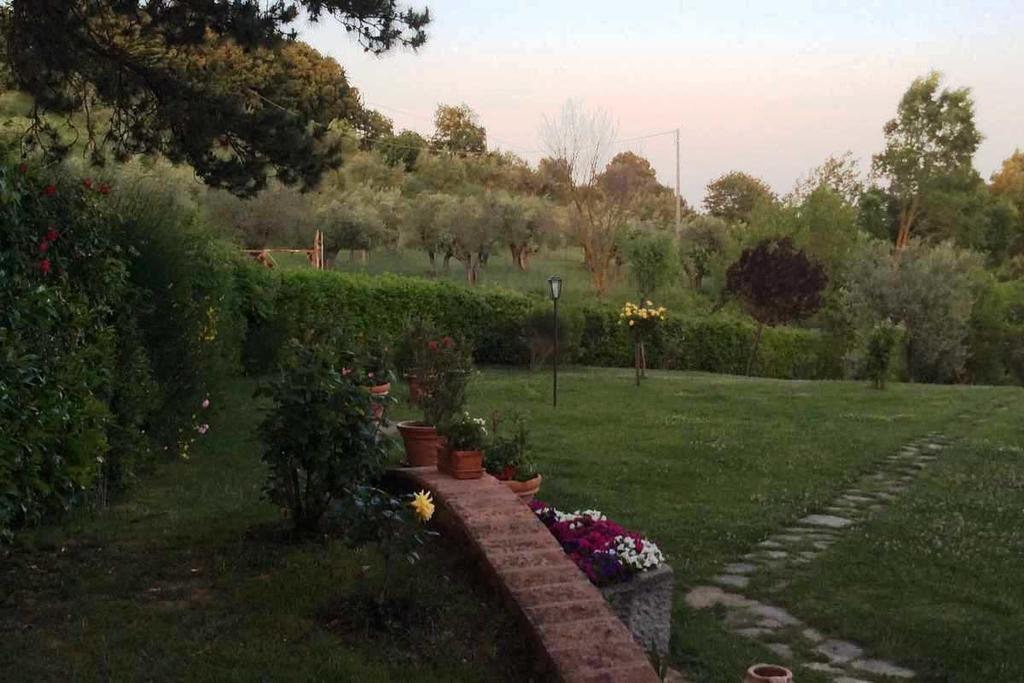 Agriturismo La Bicocca - Apt. "Il Leccio" Castel Rigone Quarto foto